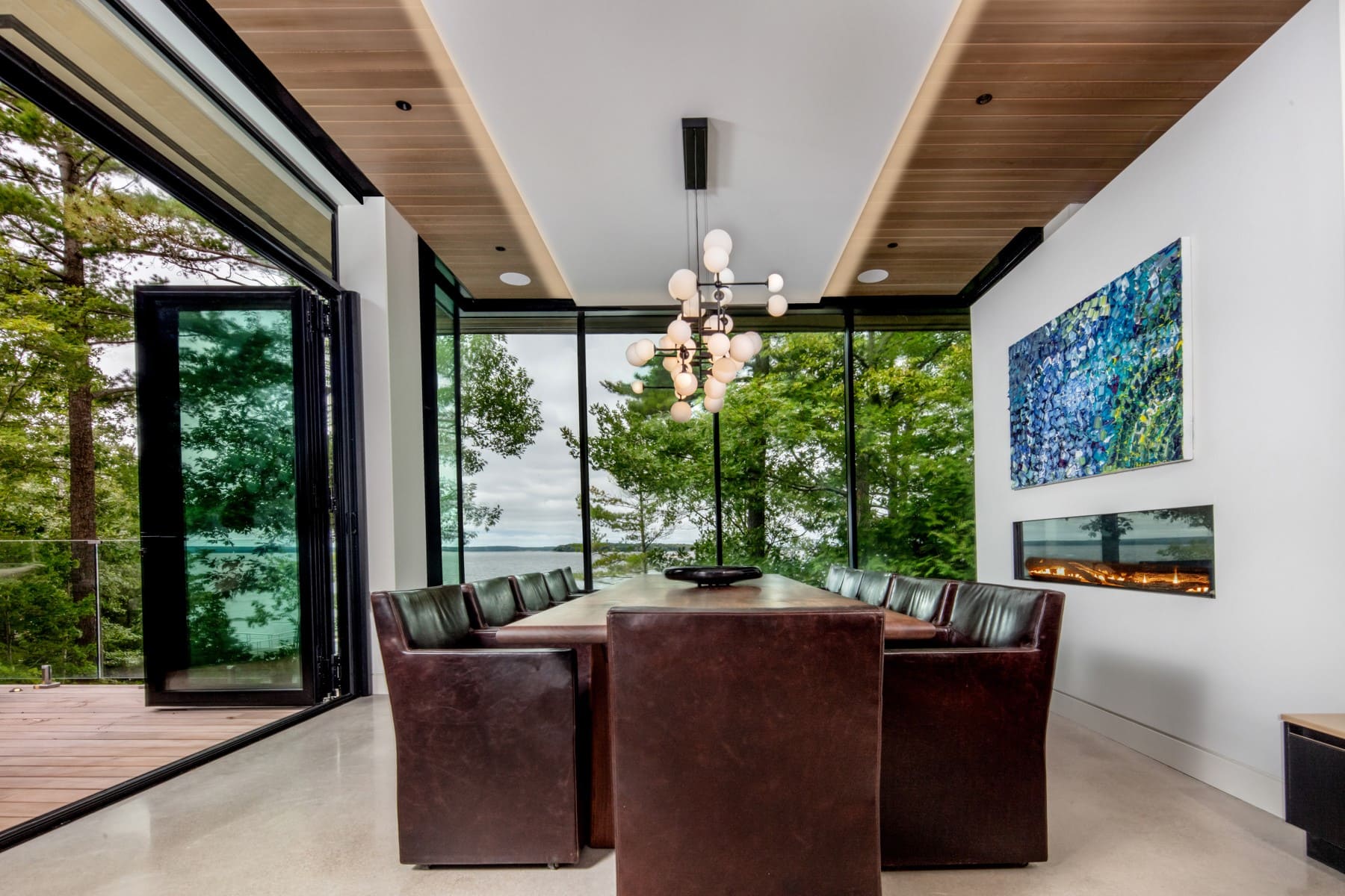 Dining area with large windows | Ballantyne Builds